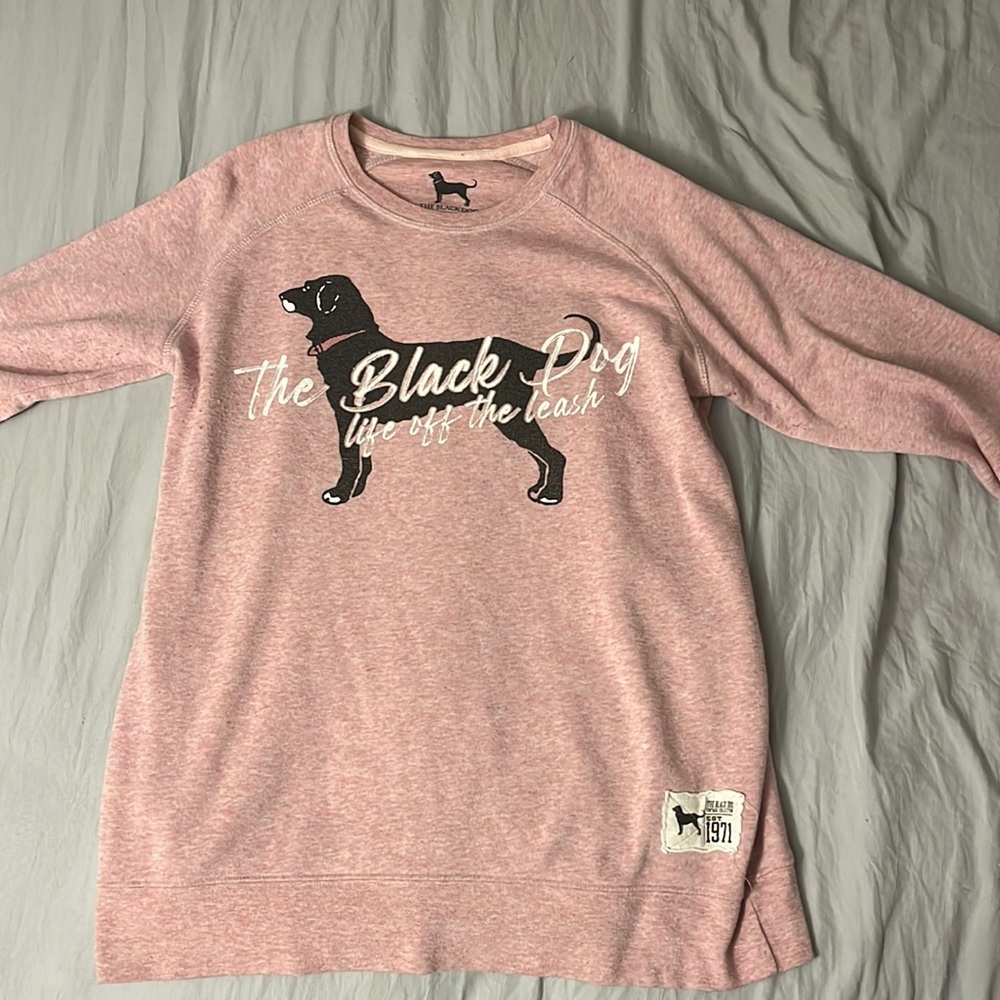 Black Dog Pink Crew Neck.